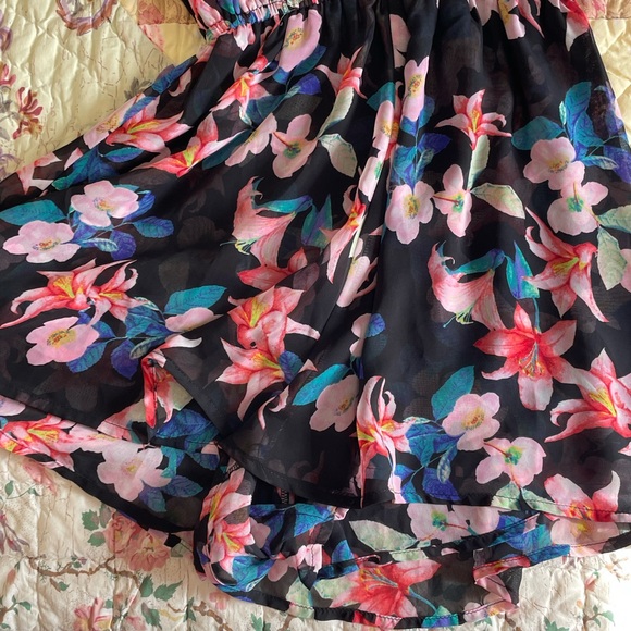 Show Me Your Mumu Rowdy Romper Honolumu - Picture 6 of 9